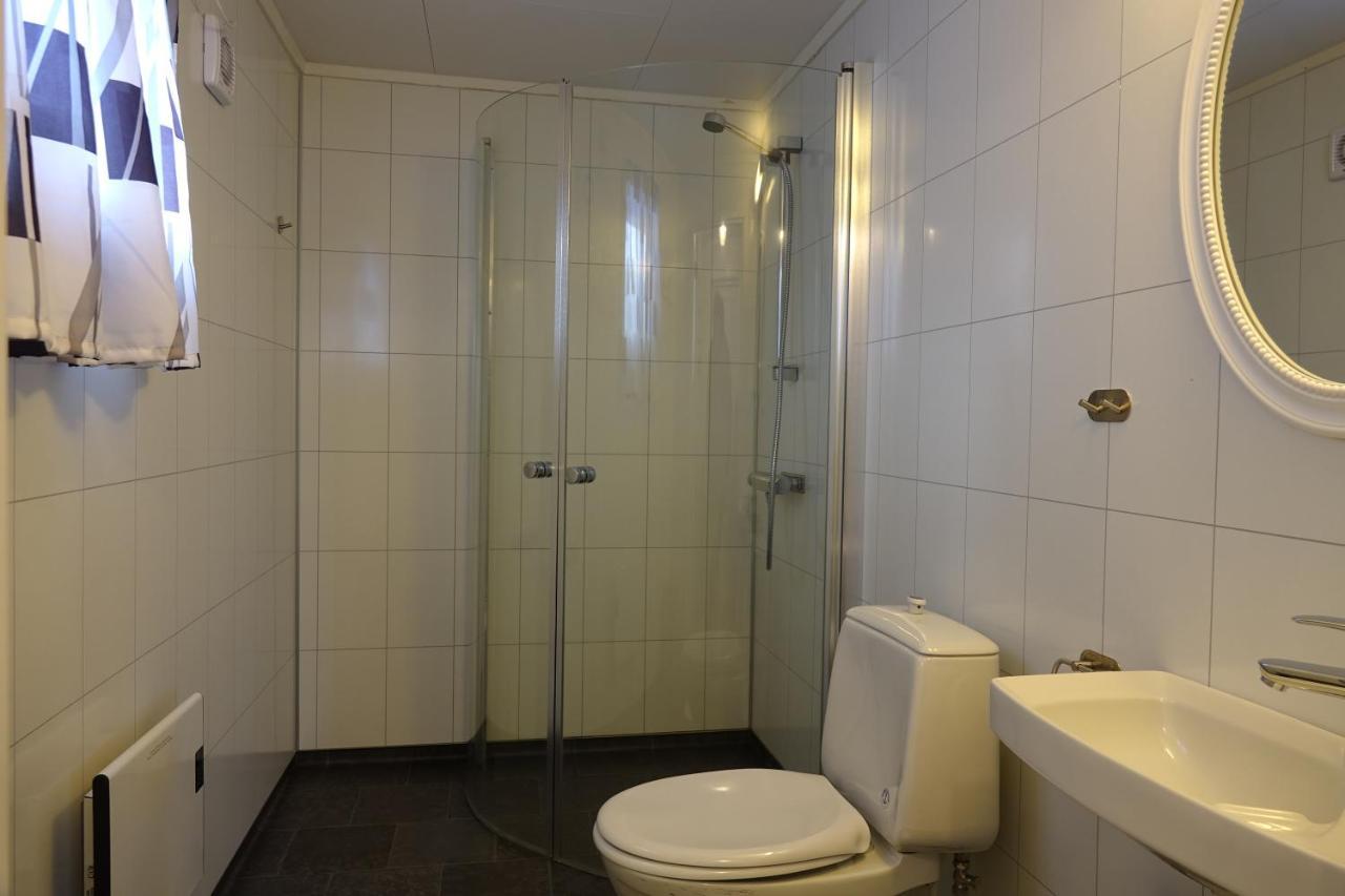 Toftenes Sjohuscamping Alsvåg Exterior foto